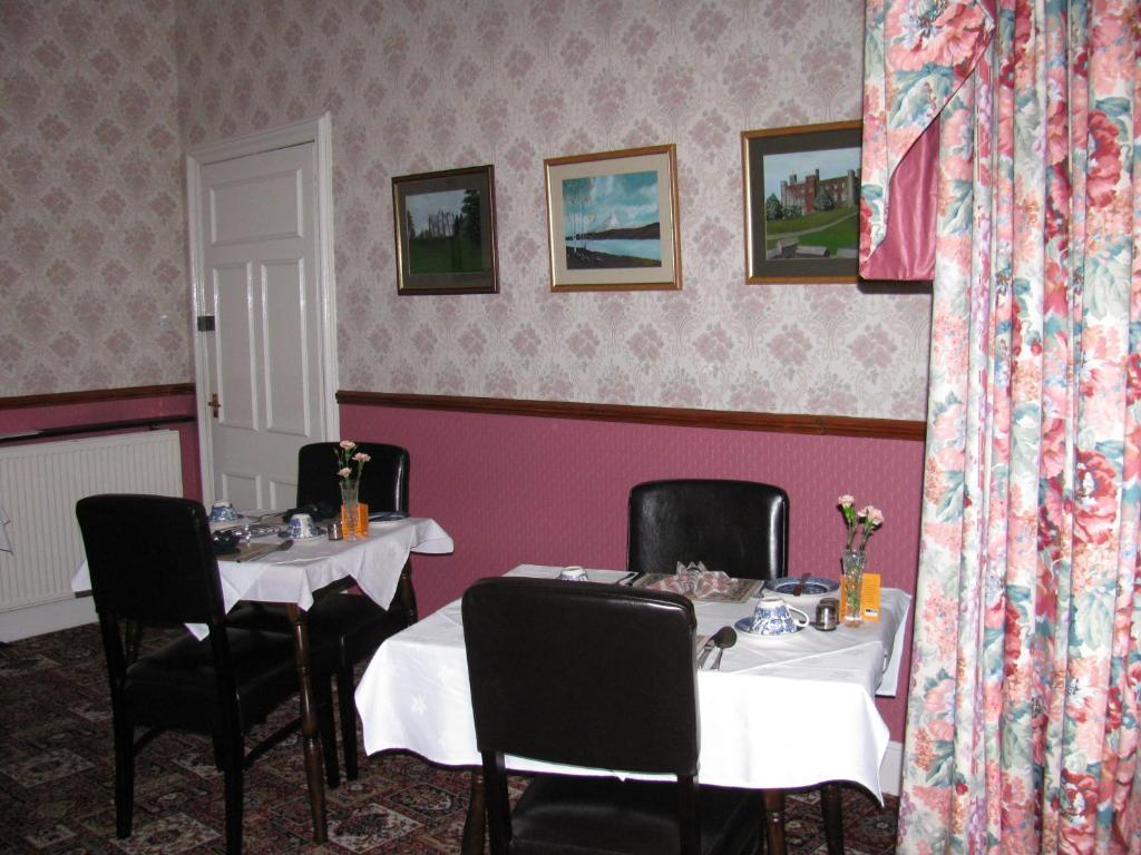Almond Villa Guest House Perth Esterno foto